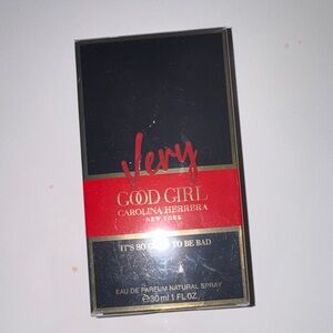Carolina Herrera Very Good Girl Perfume - Black and Red